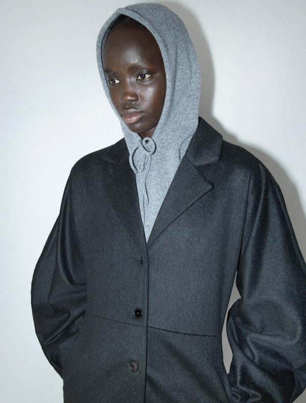 no 2290 / Lucia - Image 3